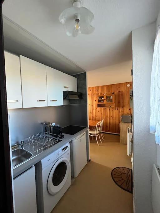 St-Pierre-La-Mer, Bel Appartement A Dans Residence Avec Piscine Et Tennis Entre 5 Et 10 Min De La Plage Флері Екстер'єр фото